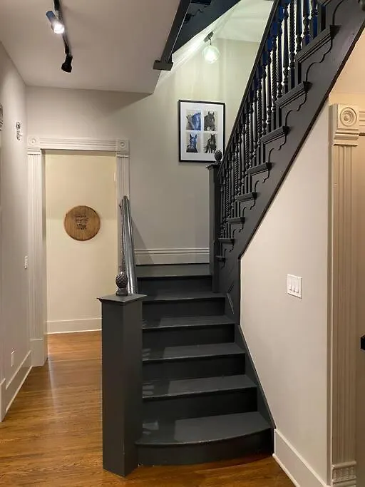 Derby Luxe 3-Story Historic 6 Min From Churchill Louisville United States